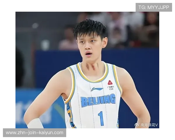 北京曾凡博反击快攻命中，比分紧咬