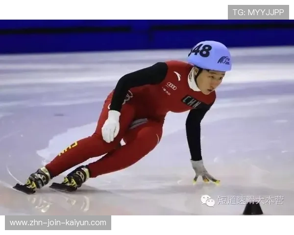泥地赛摔倒26次仍夺冠：不屈意志的传奇