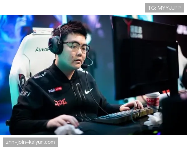 ⚔️LPL季后赛锐评：这波近乎完美的拉扯将对手生生运营到绝望！